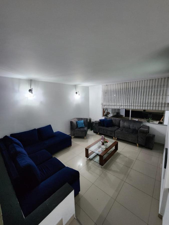Vila Casa Chimenea A 5 Minutos Del Aeropuerto Bogotá Exteriér fotografie